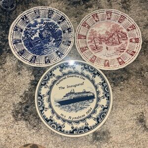 Decorative plate Lot